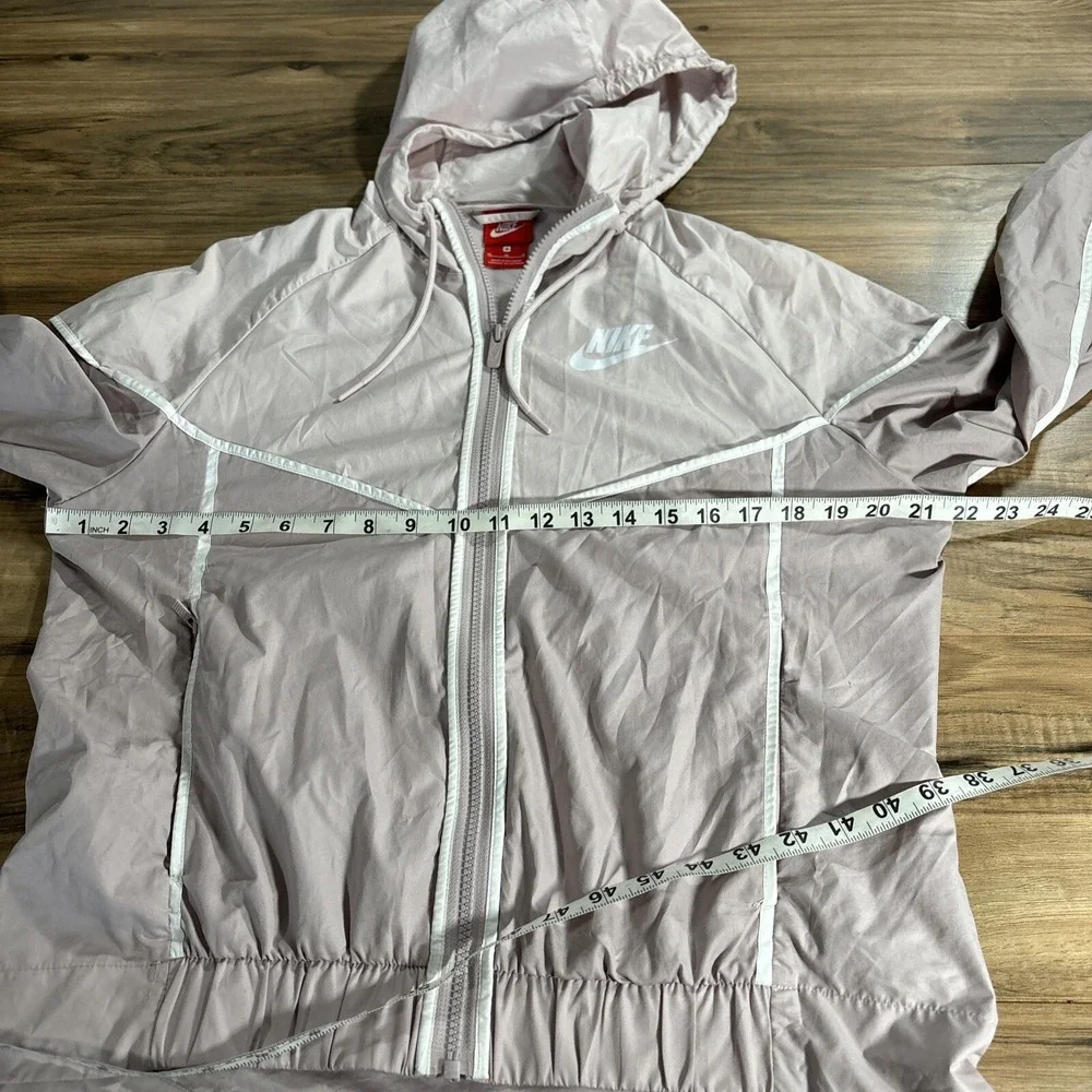 Nike Windbreaker Jacket Women's Full Zip Size Medium Pink‎